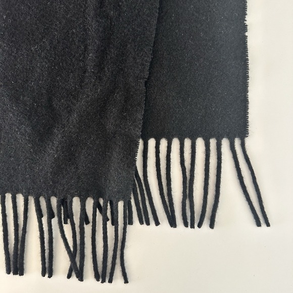 Polo Ralph Lauren Scarf Unisex Black Lambswool Purple Pony Fringe Italy Luxury - Picture 6 of 9